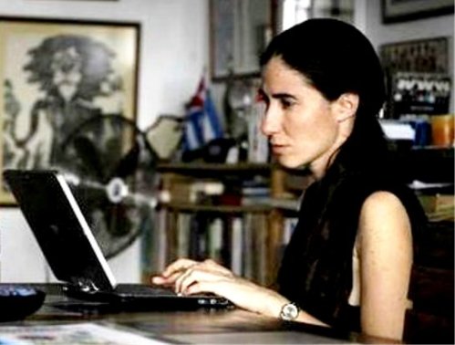 Cuban dissident blogger Yoani S nchez says she has again been denied 