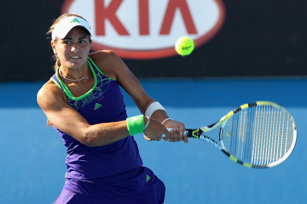 syndroom steen Moderniseren Puerto Rican tennis player Monica Puig reaches the world's top 100 –  Repeating Islands